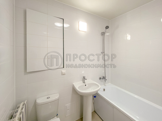 Продам двухкомнатную (2-комн.) квартиру, Зелёный пр-кт, 103, Москва г