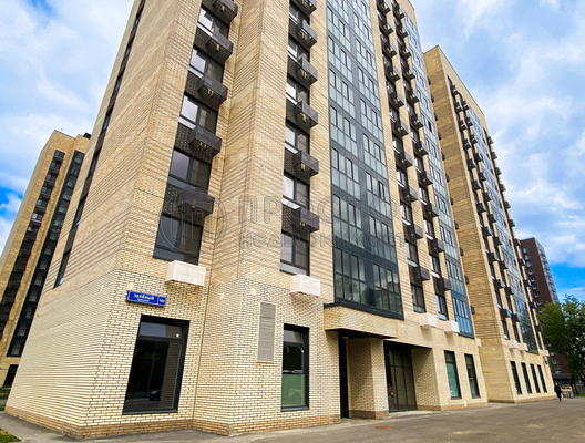 Продам двухкомнатную (2-комн.) квартиру, Зелёный пр-кт, 103, Москва г