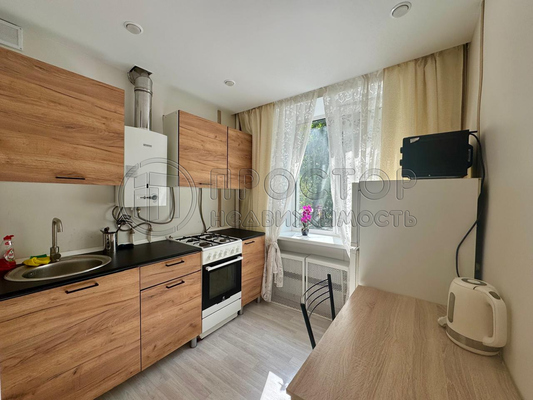 Продам однокомнатную (1-комн.) квартиру, Плющева ул, 16, Москва г