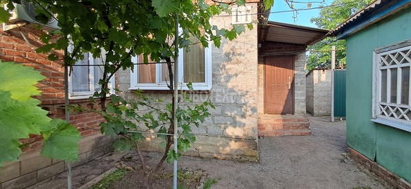 Продам дом, Уманская ул, 11, Каневская ст-ца, 0 км от города