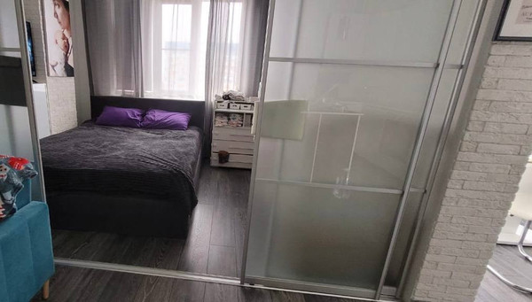 Продам однокомнатную (1-комн.) квартиру, Таганрогская ул, 132/3к5, Ростов-на-Дону г