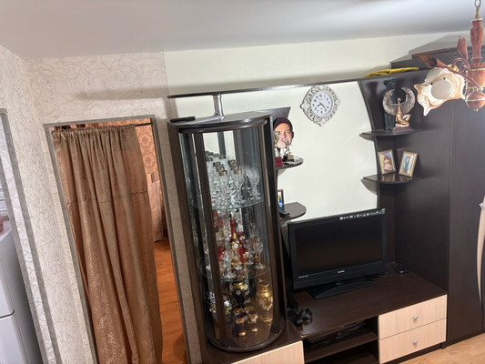 Продам двухкомнатную (2-комн.) квартиру, 2-я Краснодарская ул, 149/2, Ростов-на-Дону г