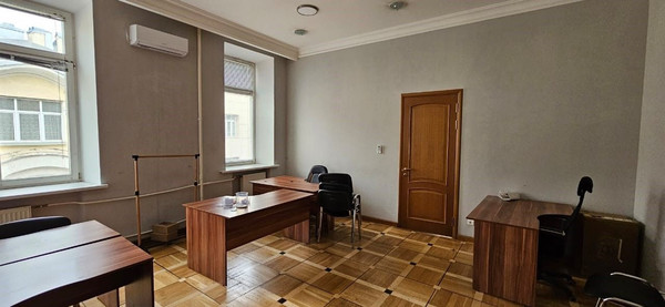 Сдам офисное помещение 146 м2, Дмитровка М. ул, 23/15, Москва г