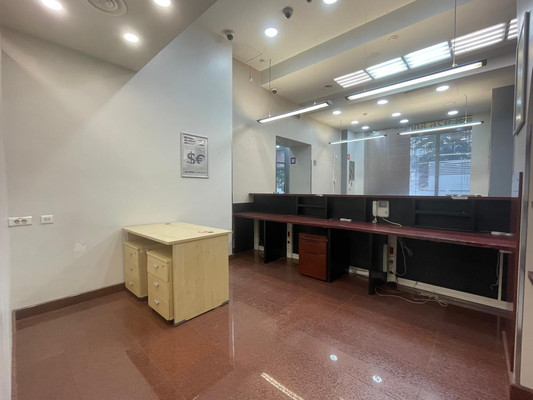Продам торговое помещение 222,3 м2, Мира пр-кт, 124к8, Москва г