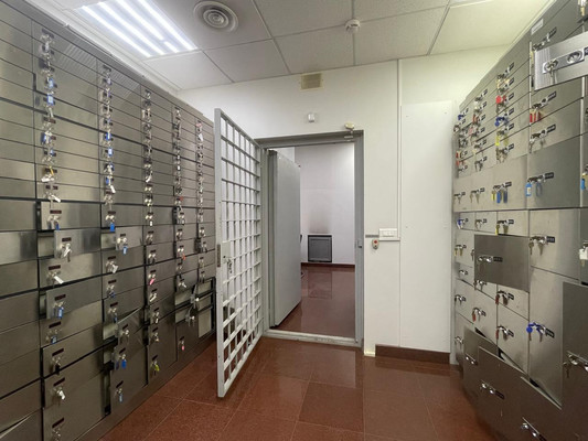 Продам торговое помещение 222,3 м2, Мира пр-кт, 124к8, Москва г