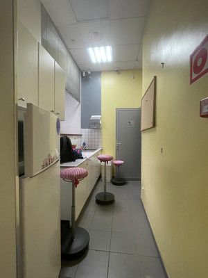 Продам торговое помещение 222,3 м2, Мира пр-кт, 124к8, Москва г