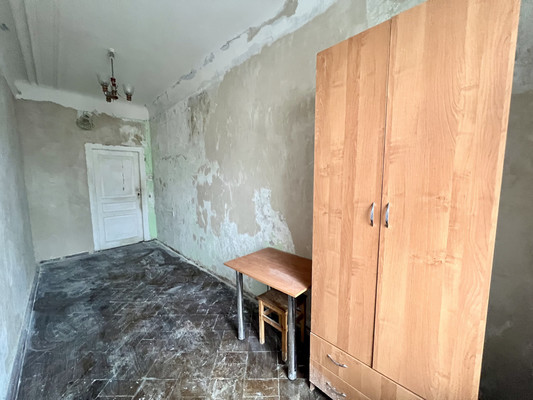 Продам 2-комн. в 8-комн. квартире, Гагаринская ул, 25, Санкт-Петербург г
