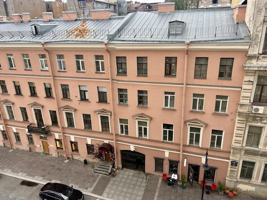 Продам 2-комн. в 8-комн. квартире, Гагаринская ул, 25, Санкт-Петербург г