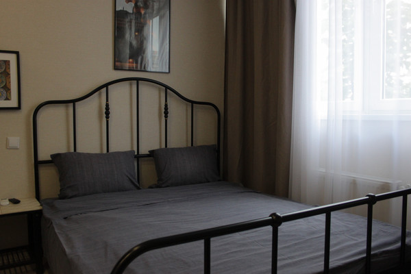 Продам двухкомнатную (2-комн.) квартиру, Конгрессная ул, 21, Краснодар г