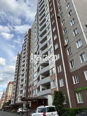 Продам однокомнатную (1-комн.) квартиру, Богатырский пр-кт, 32к1, Санкт-Петербург г