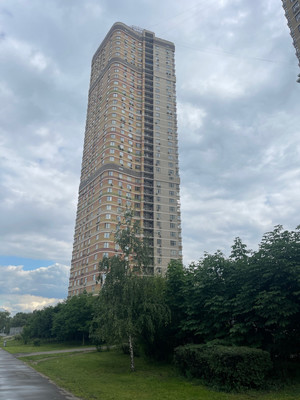 Продам трехкомнатную (3-комн.) квартиру, Маршала Катукова ул, 24к1, Москва г