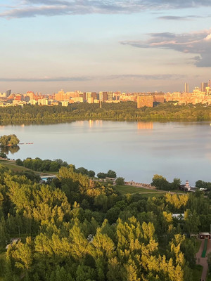 Продам трехкомнатную (3-комн.) квартиру, Маршала Катукова ул, 24к1, Москва г