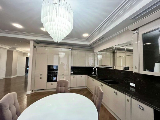 Продам трехкомнатную (3-комн.) квартиру, Черногрязская 2-я ул, 6к2, Москва г