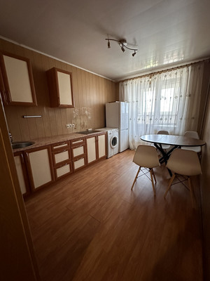 Продам двухкомнатную (2-комн.) квартиру, Шоссейная ул, 5к2, Люберцы г