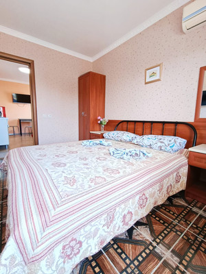 Продам однокомнатную (1-комн.) квартиру, Уютная ул, 2г, Витязево с