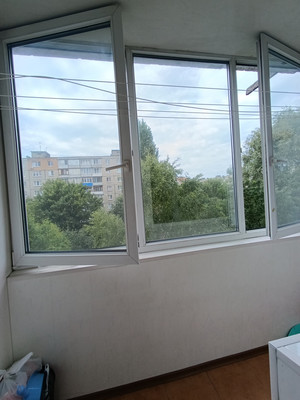 Продам двухкомнатную (2-комн.) квартиру, Красноярская ул, 3, Калининград г