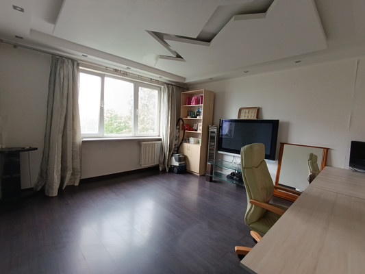 Продам двухкомнатную (2-комн.) квартиру, Красноярская ул, 3, Калининград г