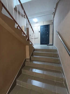 Продам двухкомнатную (2-комн.) квартиру, Красноярская ул, 3, Калининград г