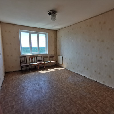 Продам трехкомнатную (3-комн.) квартиру, Планерная ул, 71к3, Санкт-Петербург г