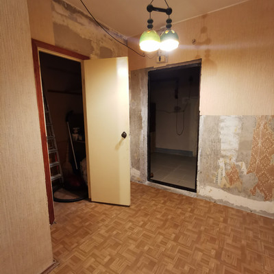 Продам трехкомнатную (3-комн.) квартиру, Планерная ул, 71к3, Санкт-Петербург г