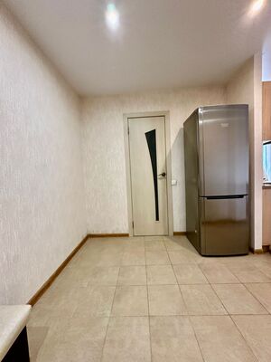 Продам однокомнатную (1-комн.) квартиру, 2-й Хлыновский пер, 1, Киров г