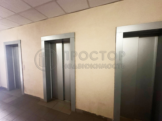 Продам двухкомнатную (2-комн.) квартиру, Космонавтов б-р, 17, Красногорск г