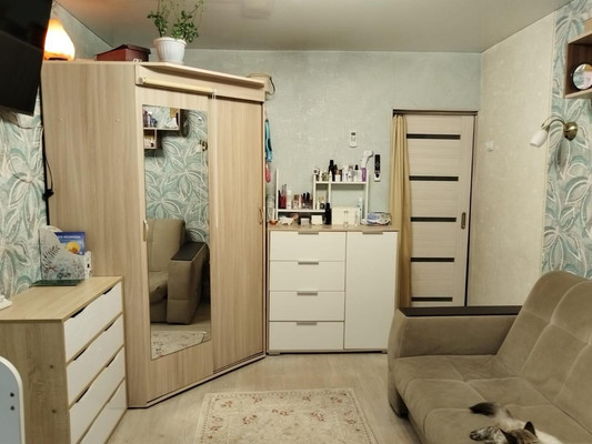 Продам трехкомнатную (3-комн.) квартиру, Сусанина ул, 61к2, Комсомольск-на-Амуре г