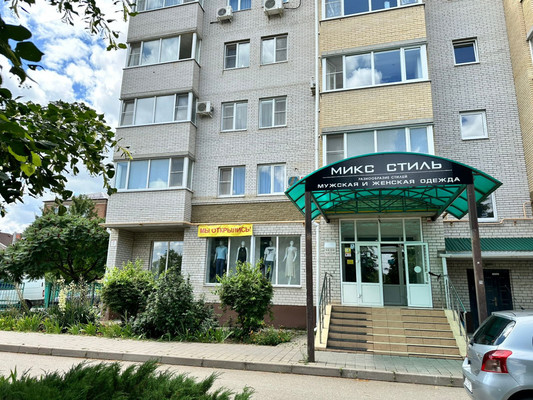 Продам торговое помещение 150,3 м2, Ленинградская ул, 165, Тихорецк г