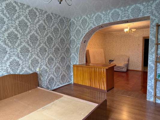 Продам трехкомнатную (3-комн.) квартиру, Соцгородок мкр, 31, Апшеронск г