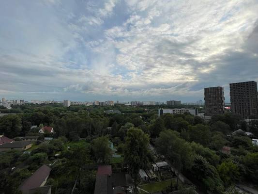 Продам двухкомнатную (2-комн.) квартиру, Трудовая ул, 6, Мытищи г