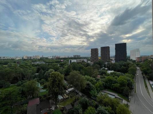 Продам двухкомнатную (2-комн.) квартиру, Трудовая ул, 6, Мытищи г