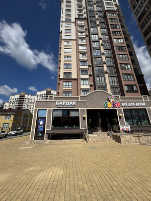 Продам торговое помещение 90 м2, Крымской весны ул, 5к7, Мирное с