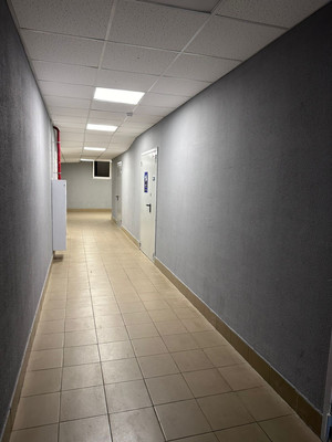 Продам торговое помещение 90 м2, Крымской весны ул, 5к7, Мирное с