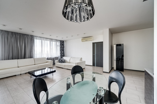 Продам двухкомнатную (2-комн.) квартиру, Можайское ш, 6к1, Москва г