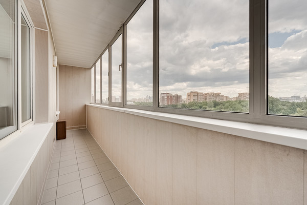 Продам двухкомнатную (2-комн.) квартиру, Можайское ш, 6к1, Москва г