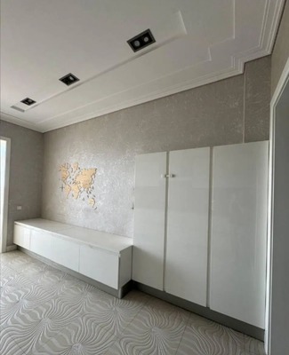 Продам трехкомнатную (3-комн.) квартиру, 2-я Краснодарская ул, 135А, Ростов-на-Дону г