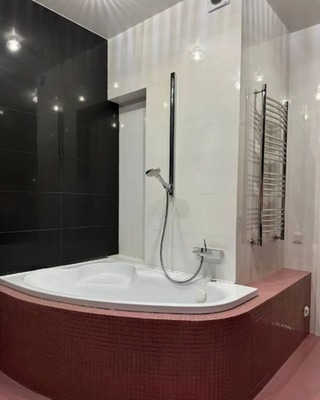 Продам трехкомнатную (3-комн.) квартиру, 2-я Краснодарская ул, 135А, Ростов-на-Дону г