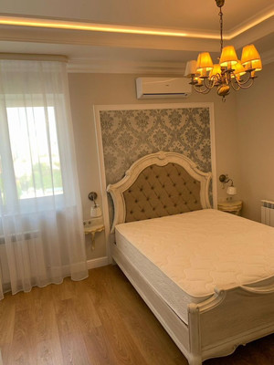 Продам двухкомнатную (2-комн.) квартиру, Варфоломеева ул, 222А/108А, Ростов-на-Дону г