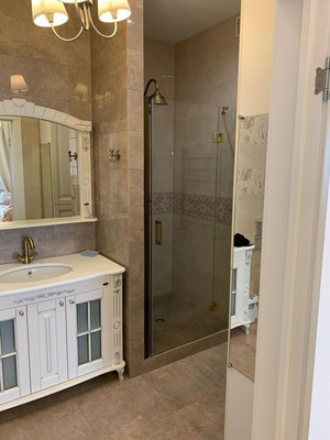 Продам двухкомнатную (2-комн.) квартиру, Варфоломеева ул, 222А/108А, Ростов-на-Дону г