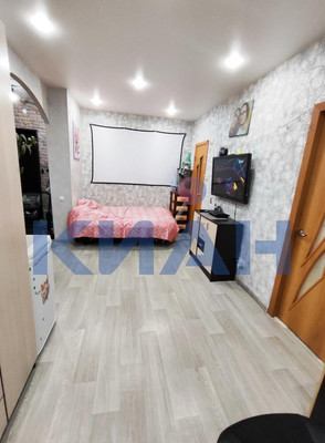 Продам двухкомнатную (2-комн.) квартиру, Водометный пер, 1, Красноярск г
