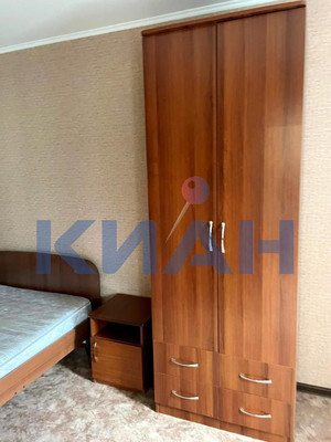 Продам двухкомнатную (2-комн.) квартиру, Аэровокзальная ул, 2кВ, Красноярск г