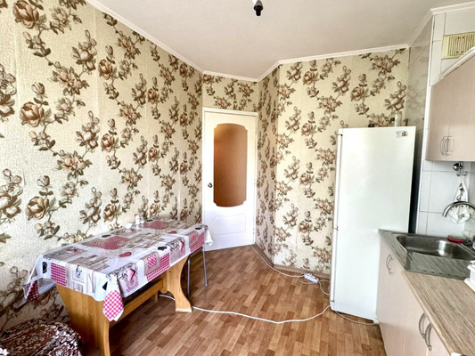 Продам двухкомнатную (2-комн.) квартиру, Еременко ул, 50, Ростов-на-Дону г
