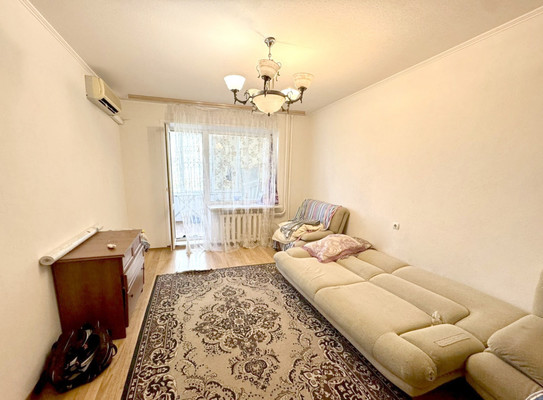 Продам двухкомнатную (2-комн.) квартиру, Еременко ул, 50, Ростов-на-Дону г