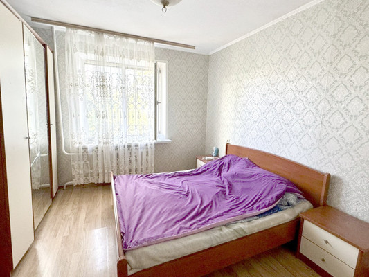 Продам двухкомнатную (2-комн.) квартиру, Еременко ул, 50, Ростов-на-Дону г