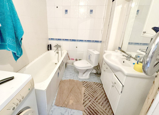 Продам двухкомнатную (2-комн.) квартиру, Еременко ул, 50, Ростов-на-Дону г