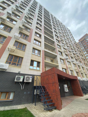 Продам однокомнатную (1-комн.) квартиру, Северная ул, 2ак1, Батайск г