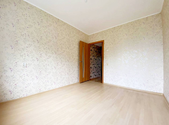 Продам трехкомнатную (3-комн.) квартиру, Еременко ул, 56/1, Ростов-на-Дону г