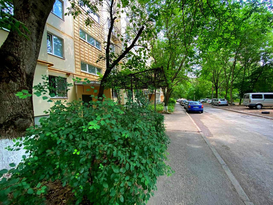 Продам трехкомнатную (3-комн.) квартиру, Еременко ул, 56/1, Ростов-на-Дону г