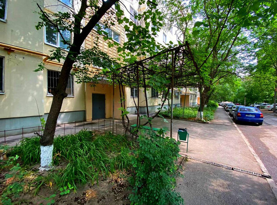 Продам трехкомнатную (3-комн.) квартиру, Еременко ул, 56/1, Ростов-на-Дону г