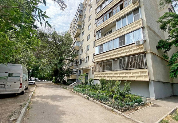 Продам трехкомнатную (3-комн.) квартиру, Еременко ул, 56/1, Ростов-на-Дону г